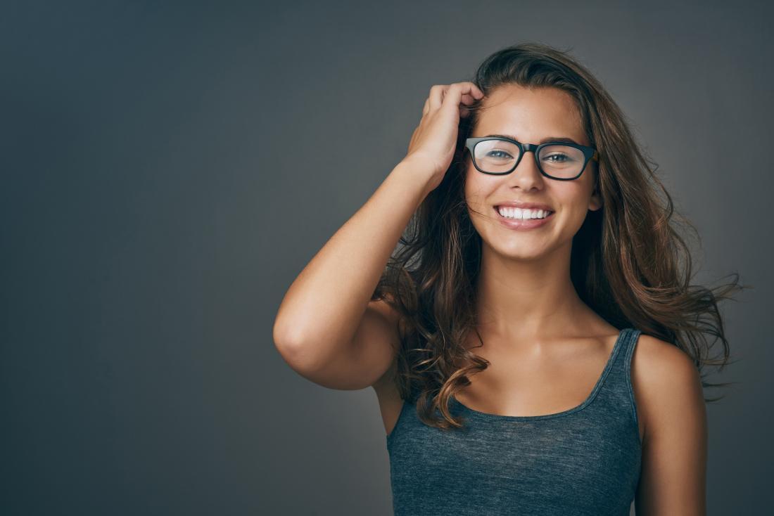 spectacles girl